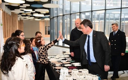 Osmangazi Belediyesi Yetenek Evleri’nde Hayaller Eserlere Dönüştü