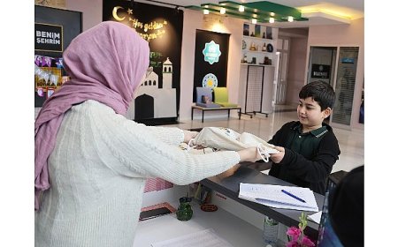 Başkan Altay, Bu Yıl da Çocukları İlk Oruç Hediyesiyle Sevindireceklerini Duyurdu