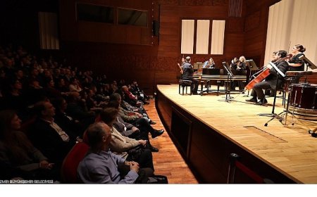 İzmir Oda Orkestrası’ndan Barok müziği ziyafeti