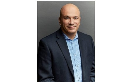 Lenovo’dan çığır açacak yenilik yapay zeka yol arkadaşı; QIRA