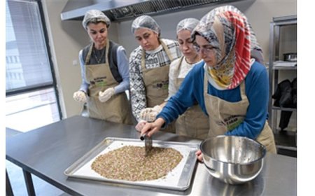 Büyükşehir’den çölyak hastası çocuklara yeni yıl etkinliği