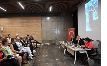 Bursa’nın kurtuluşu Osmangazi’de panel ve müzikalle anlatıldı