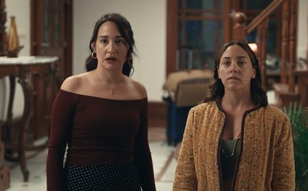 Gupse Özay’ın kaleminden çıkan yeni Netflix dizisi Platonik: Mavi Dolunay Otel, 18 Eylül’de izleyiciyle buluşacak!