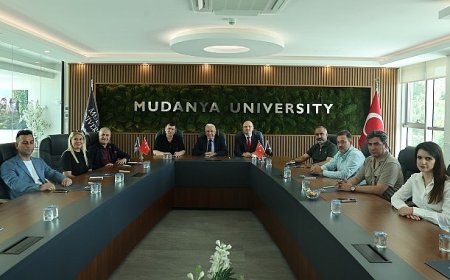 Başkan Şadi Özdemir özel eğitim kurumları temsilcileri ile buluştu