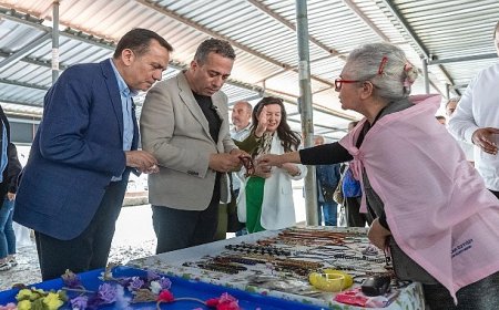 Yenişehir Belediyesi yenilenen üretici kadın pazarını açtı