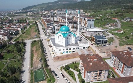 Derince Ahmet Yesevi Camii’ne estetik dokunuş