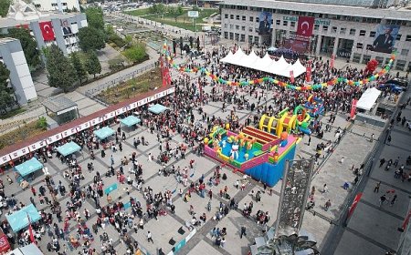 Çocukların bayramı Nilüfer’de büyük sevinçle kutlandı