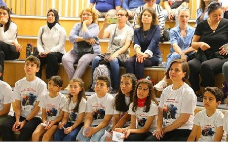 Karabağlar’da Atatürk’ün Çocukları Uzayla Buluştu