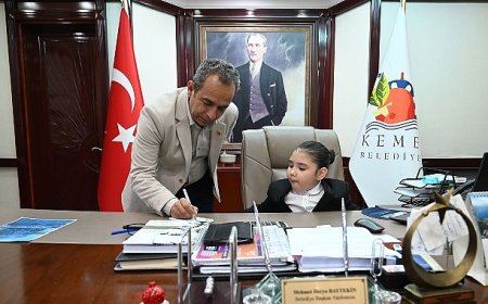 Gençler ve çocuklar mecliste buluştu