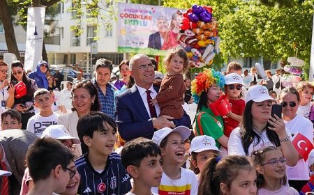 Gaziemir’i 23 Nisan coşkusu sardı