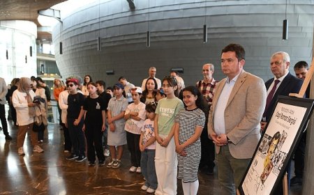 Elinde Fırça, Dilinde Müzik çizgi roman sergisi açıldı