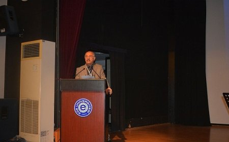 EÜ’de “İzmir’de İlmî ve Kültürel Hayat” sempozyumu başladı