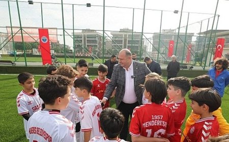 İlkay Çiçek ile Hizmet Dolu ‘1 Yıl’