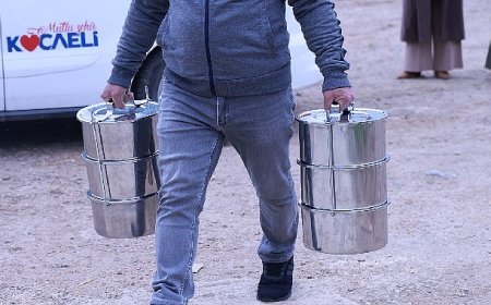 KO-MEK Hurması, Ayşe Teyze’ye yardım elini uzattı