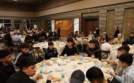 Kocaeli’de Roman vatandaşlar iftarda buluştu