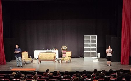 Başkan Çerçioğlu Her Yaştan Aydınlıyı Tiyatro Gösterileri İle Buluşturdu