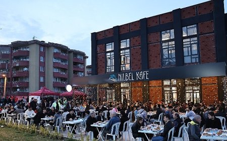 Başkan Şadi Özdemir gençlerle iftarda buluştu