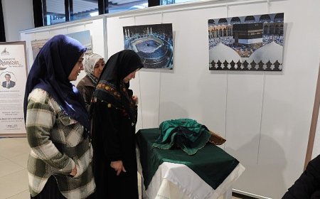 Kartepe’de sakal-ı şerif’e yoğun ilgi