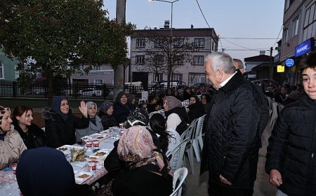 Başkan Şadi Özdemir Gökçe Mahallesi’nde iftara katıldı