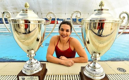 Dünyanın en zor sporunun bileği bükülmez şampiyonu ayrımcılıktan yakınıyor  “Erkekler şampiyon olduğunda yer yerinden oynuyor”