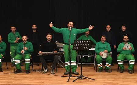 Temizlik işçileri kurdukları orkestra ile konser verecek
