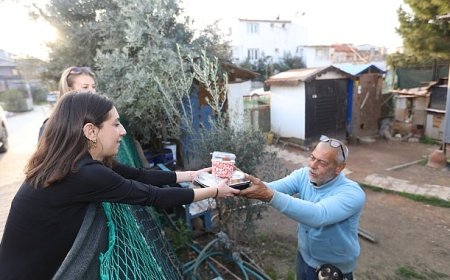 Güzelbahçe Belediyesi’nden Evlere İftar Servisi
