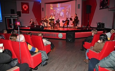 Hijazkâr Grubu’nun ‘Biçare Akşamlar’ Konseri Manisalılarla Buluştu