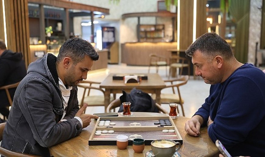 Nevşehir Belediyesi Tavla Turnuvası’nda Şampiyon Belli Oldu