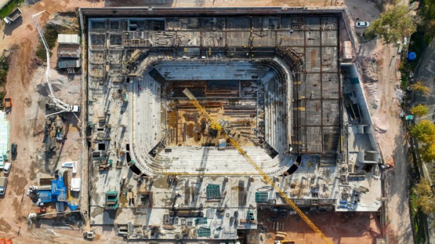 Bursa Atatürk Spor Salonu şekilleniyor