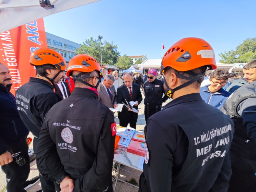Afet farkındalığında Bursa’dan gerçeği aratmayan tatbikat