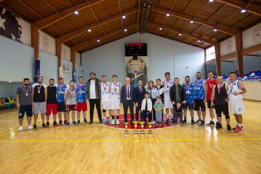 Bursa Büyükşehir Zabıtası namağlup şampiyon oldu