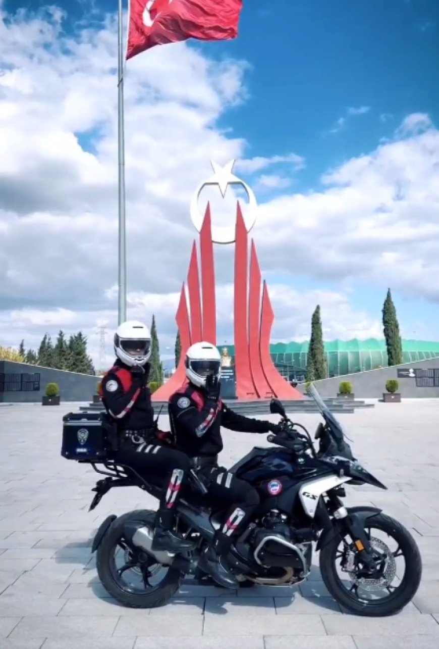 Bursa’da motosikletli polis timleri görev başında