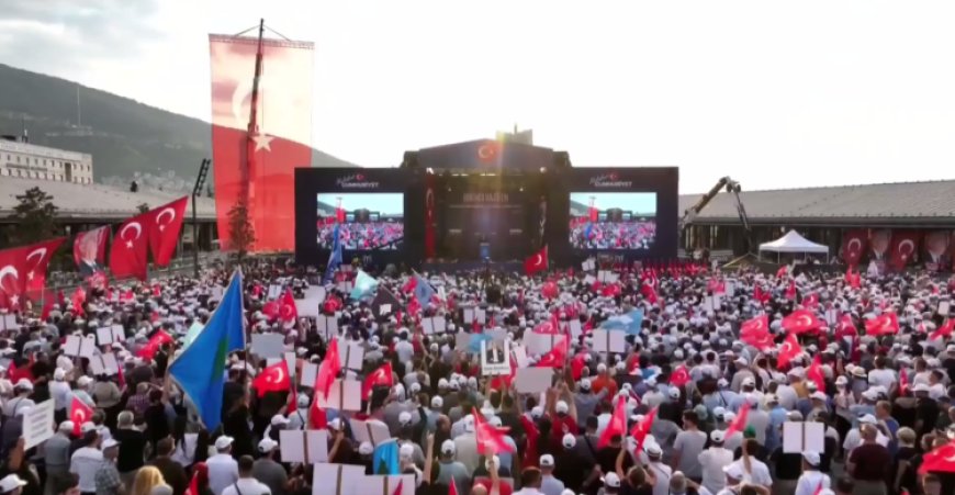 Dervişoğlu: Birinci vazifen hatırımızdadır! Korkma!