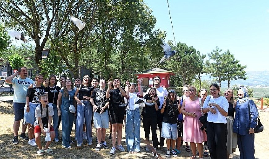 Bosnalı öğrenciler Osmangazi’de hayvan sevgisiyle buluştu