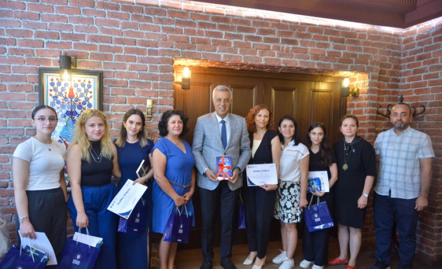 Bursa’da çocuklar ‘Esnek Oyun Alanı’nda eğlenerek öğrendi