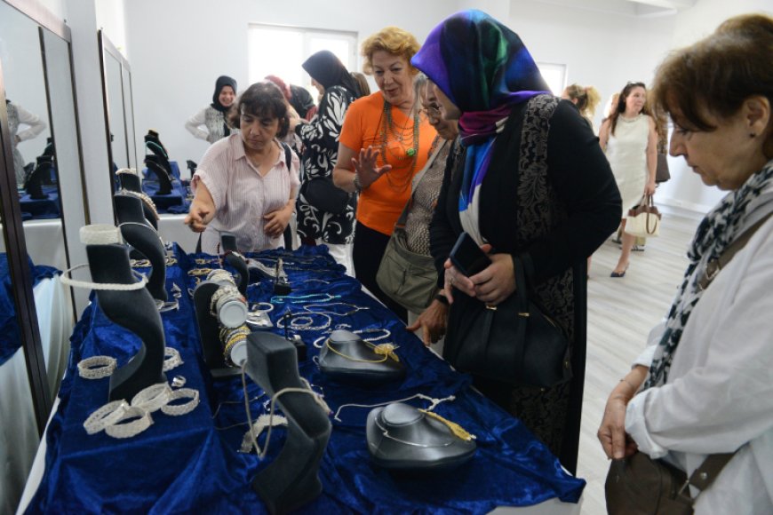 NİLSEM’de eğitim alan kadınların el becerileri beğeni topladı