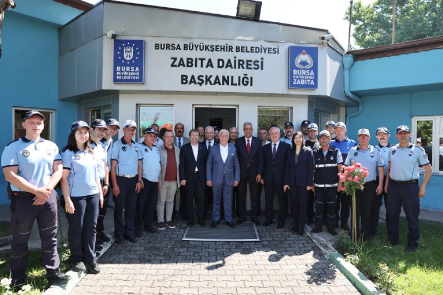 Başkan Bozbey, Bursa Büyükşehir ailesiyle bayramlaştı