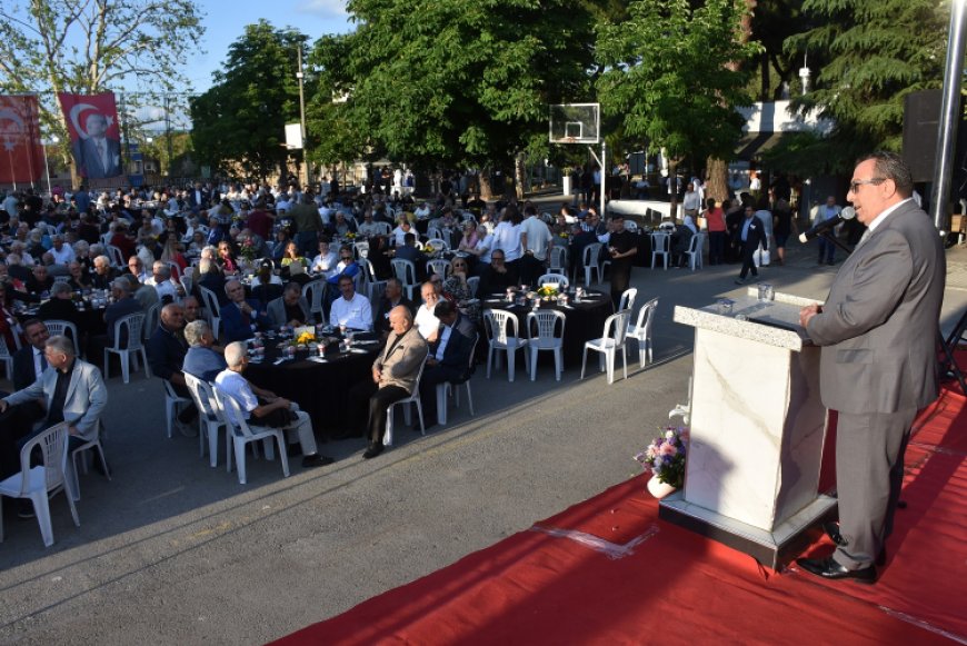 Bursa’da 157 yıllık çınar Tophane MTAL mezunlarını buluşturdu