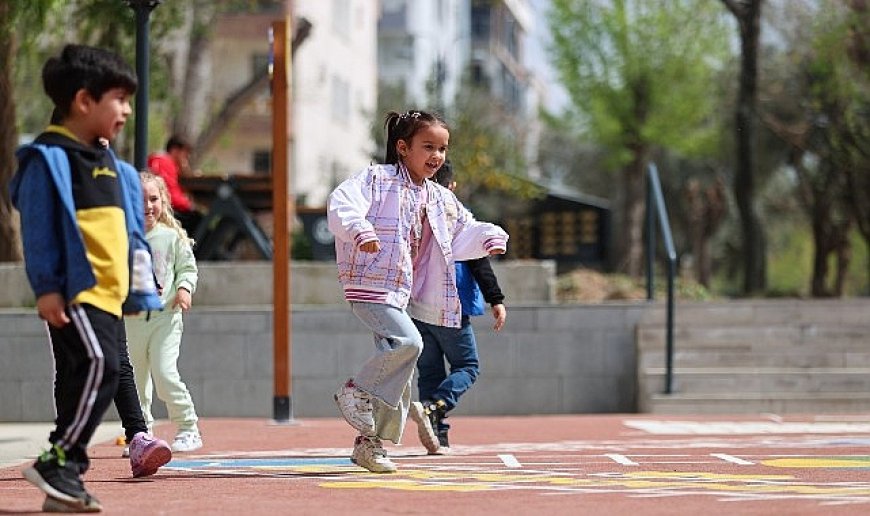Buca’da her mahalleye bir Çocuk Oyun Sokağı