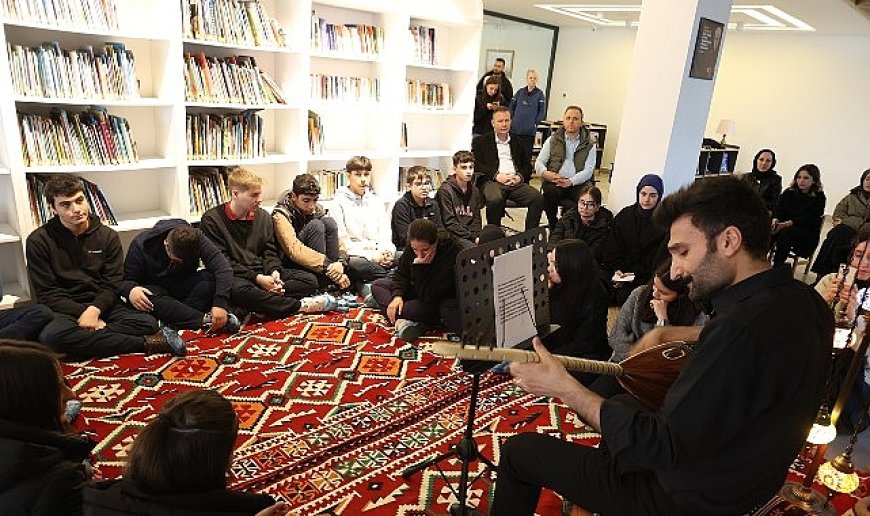 Kartepe’de Aşık Veysel Unutulmadı