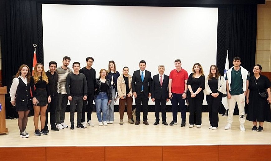 Bakan Yardımcısı Boyraz,  ‘Türkiye Yüzyılında Ulaştırma Vizyonu’nu anlattı