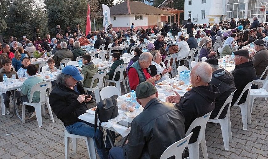 Başkan Topaloğlu’ndan Beycik’te iftar